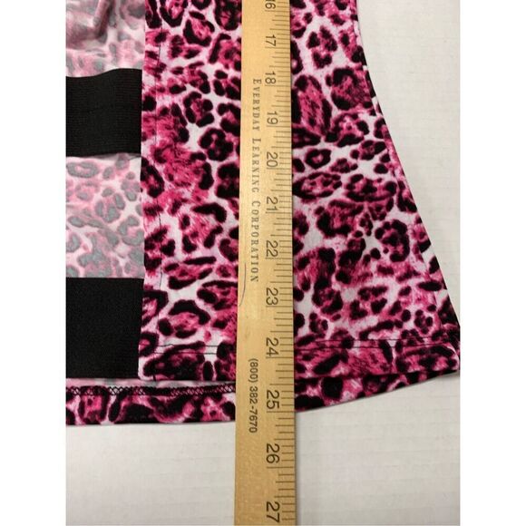 Cheetah Patterned Cut Out Top - Picture 7 of 7